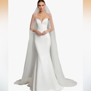 2 two tiered cathedral veil nwot